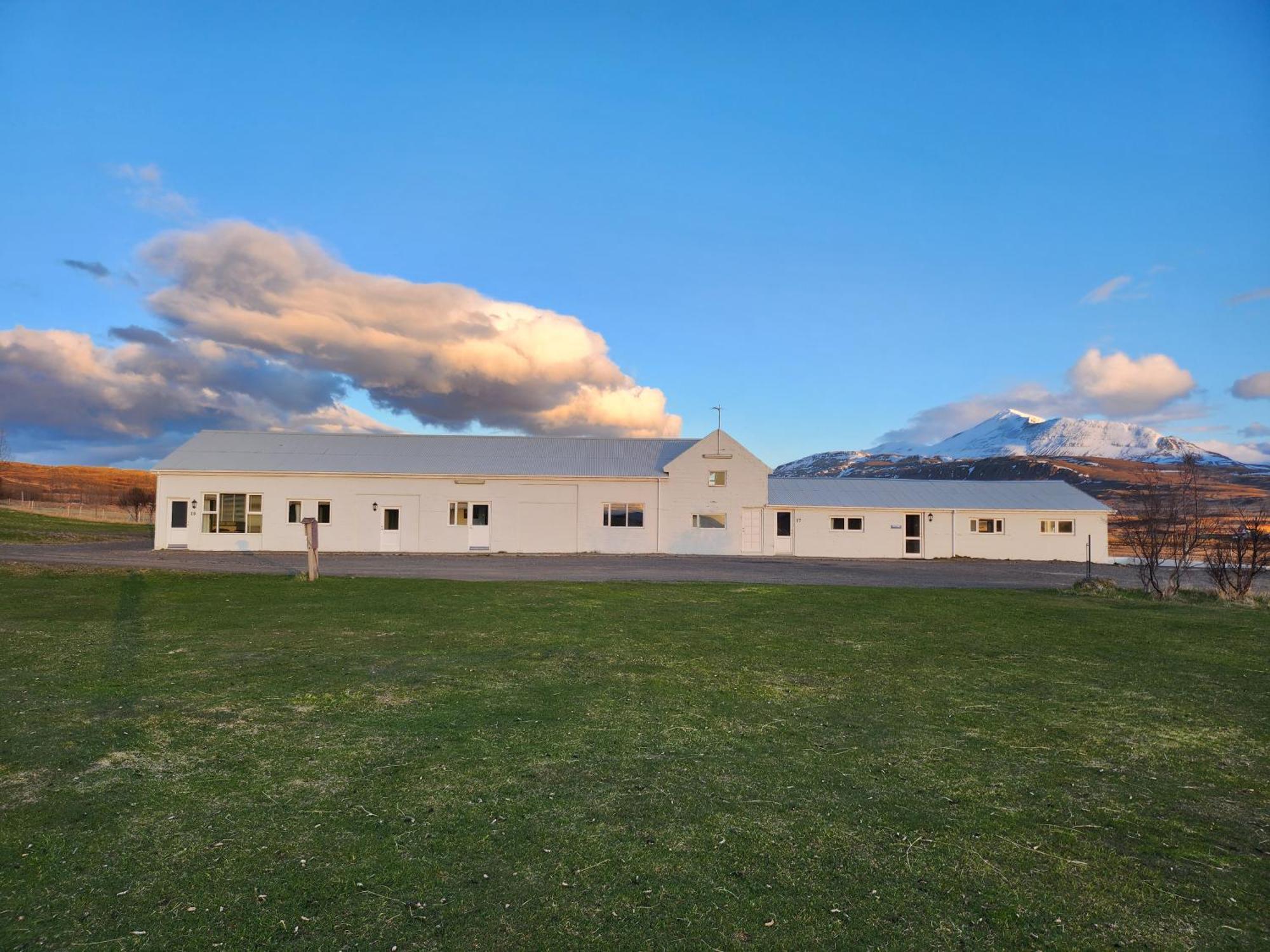 Fjos Guesthouse Varmahlíð Zewnętrze zdjęcie